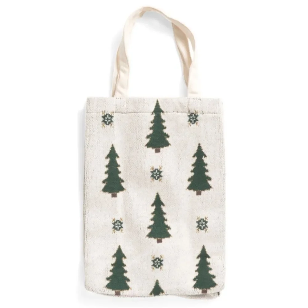 CT White Ivory Green Gold Christmas Tree Snowflake Knit Wine Gift Bag